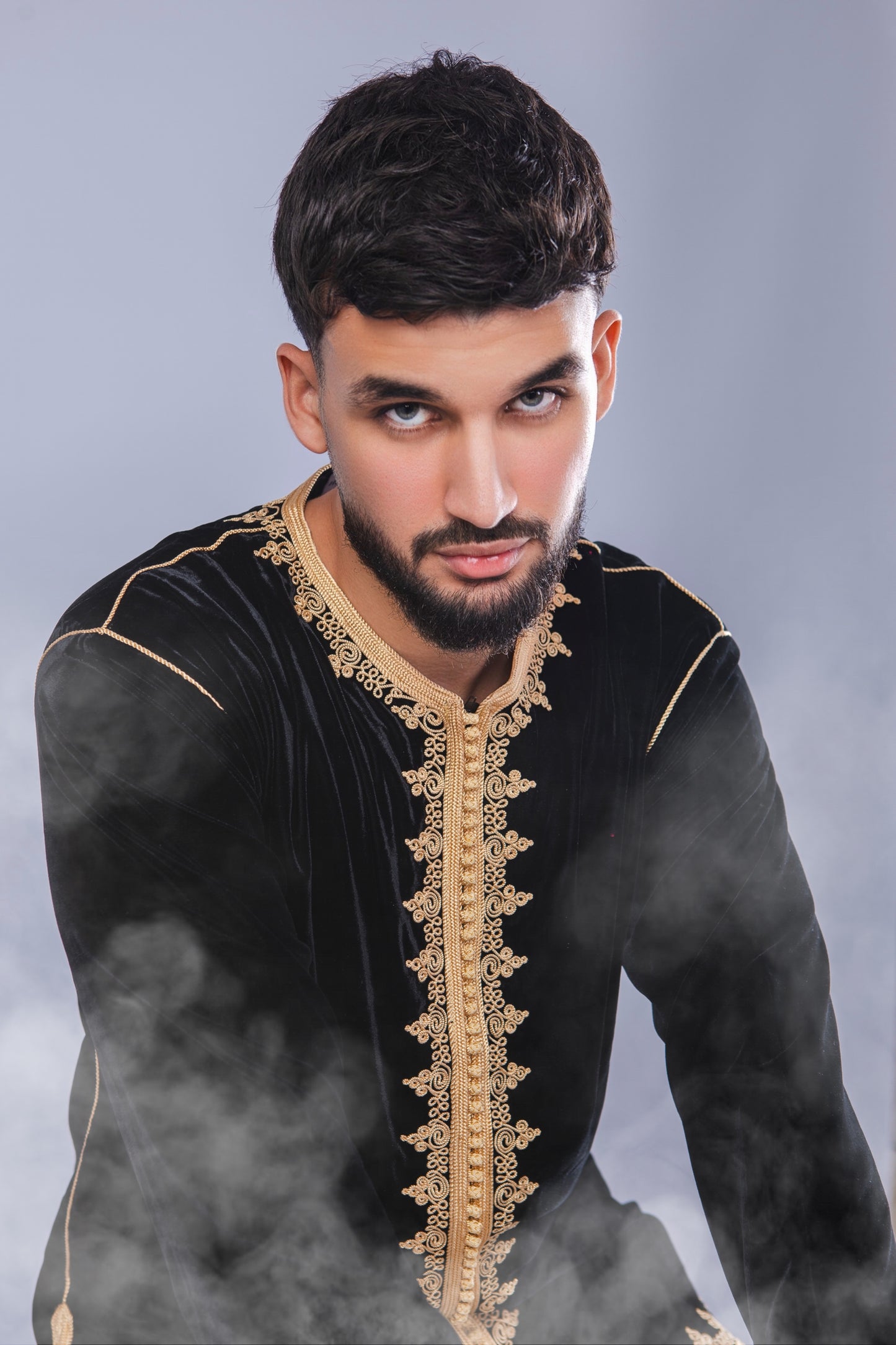 Men’s Black & Gold Jabador