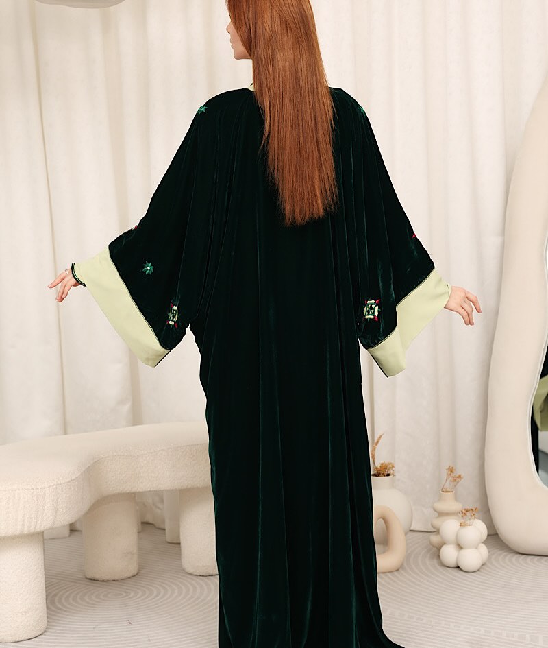 Zulal Two-Piece Velvet Kaftan Set - Emerald & Pistachio | House of Shopie