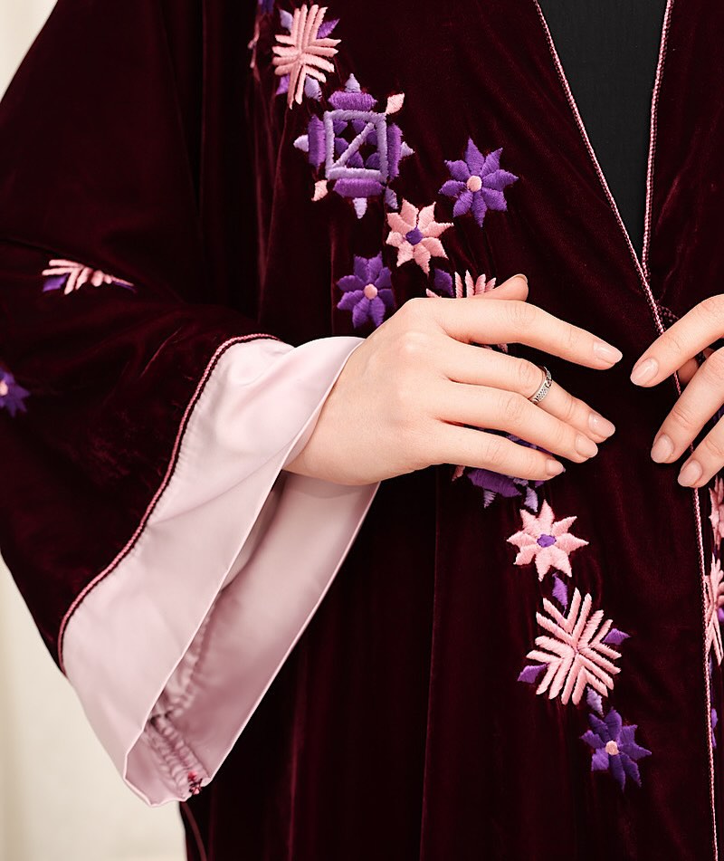 Zulal Embroidered Velvet Kaftan - Burgundy & Blush Pink | House of Shopie