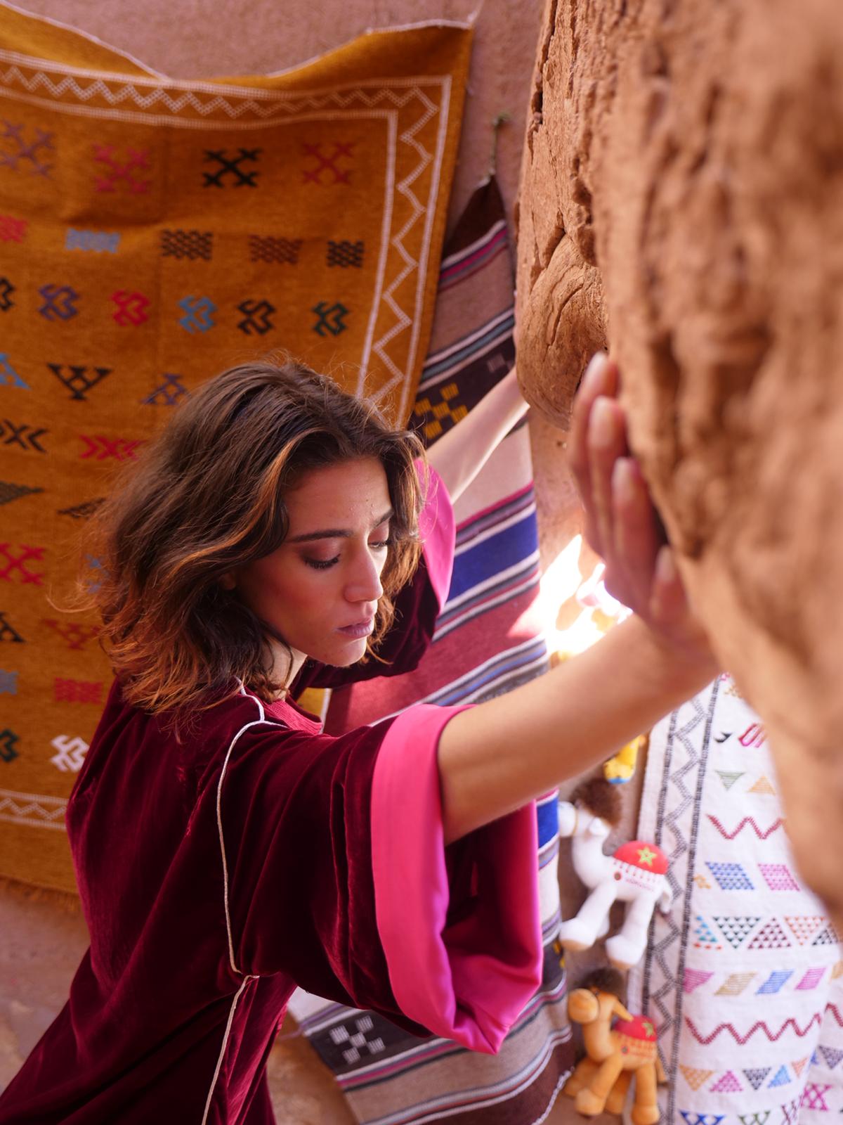 Elegant Red & Pink Moroccan Kaftan – Dalia