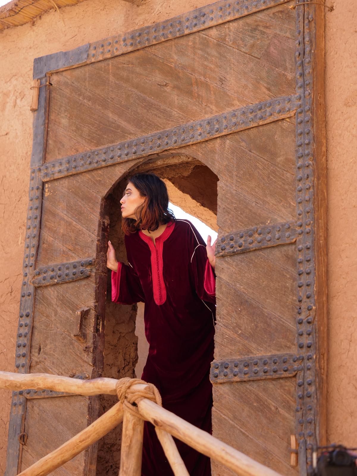 Elegant Red & Pink Moroccan Kaftan – Dalia